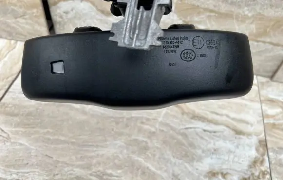 Maserati Ghibli Rear view mirror (interior) 68206442AB