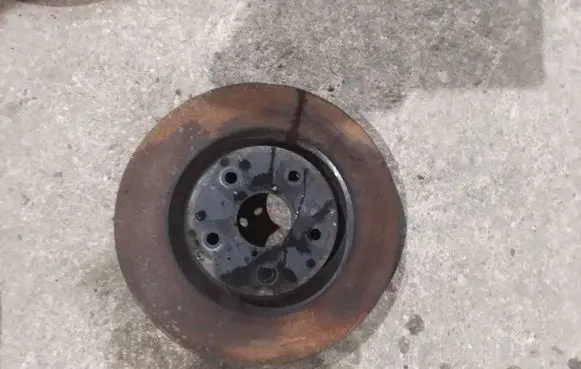 Subaru Outback (BT) Front brake disc 26300AN00A