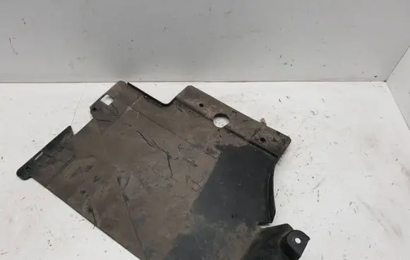 BMW 2 F22 F23 Other engine bay part 15677210 7241838