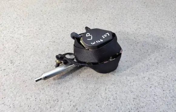 Mercedes-Benz A W168 Front seatbelt