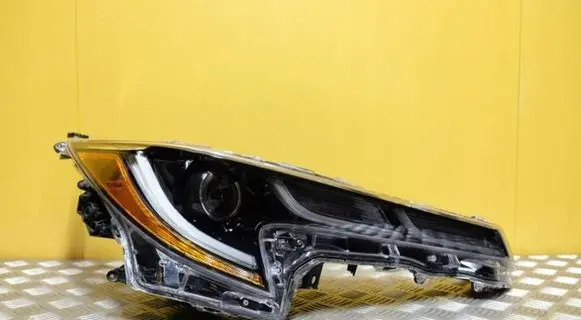 Toyota Corolla E210 E21 Headlight/headlamp 81110-12L00 2833