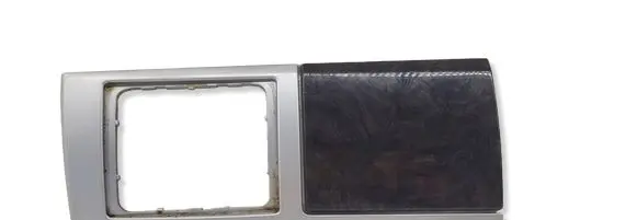 Chrysler Grand Voyager V Dashboard glove box trim 