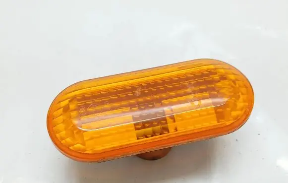Ford C-MAX I Front fender indicator light