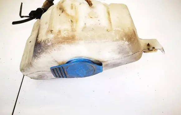 Volkswagen PASSAT B4 Windshield washer fluid reservoir/tank 3a0955453b