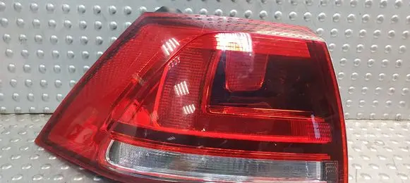 Volkswagen Golf VII Rear/tail lights S26380587 5G0945095P