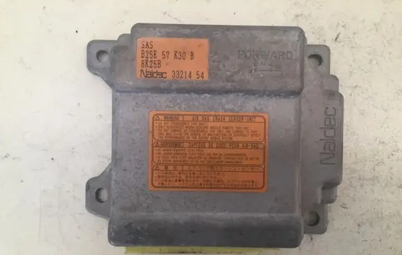 Mazda 323 F Airbag control unit/module B25E57K30B 8K25B