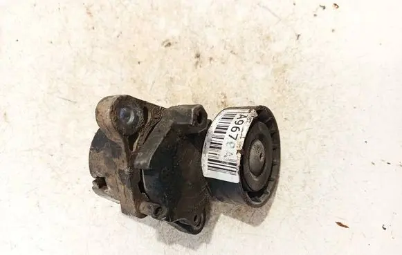 KIA Ceed Generator/alternator belt tensioner 252812a000