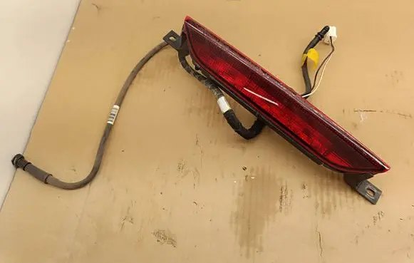 Jeep Grand Cherokee Third/center stoplight 05303754AF 21276B