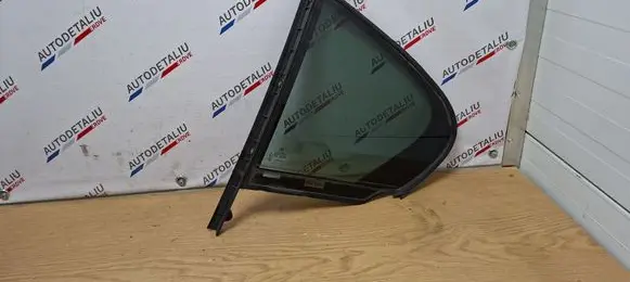 BMW 7 F01 F02 F03 F04 Rear vent window glass 7177655