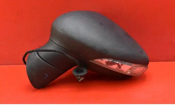 Ford Fiesta Front door electric wing mirror 024704