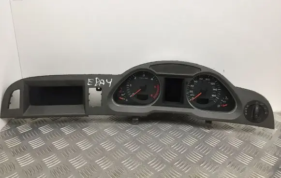 Audi A6 S6 C6 4F Speedometer (instrument cluster) 4F0919603 4F0920950L
