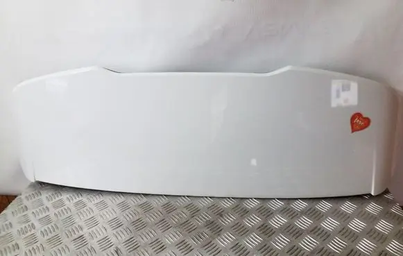 Tailgate/trunk spoiler