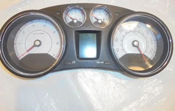 Peugeot 308 Speedometer (instrument cluster) 966510798