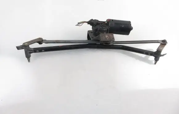 Audi 80 90 S2 B4 Front wiper linkage 