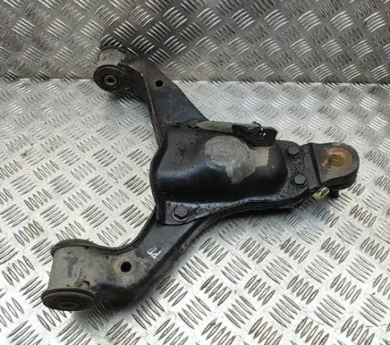 Mercedes-Benz Sprinter W906 Front lower control arm/wishbone A9063304107