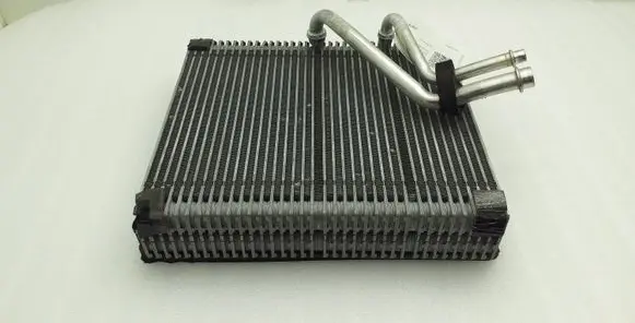 Air conditioning (A/C) radiator (interior)