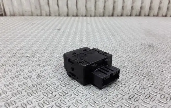 Nissan Navara D40 Headlight washer switch 