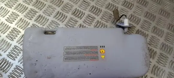 Nissan Primera Sun visor