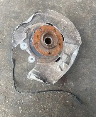 BMW 7 F01 F02 F03 F04 Rear wheel hub