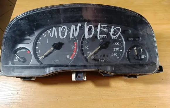 Ford Mondeo MK I Speedometer (instrument cluster) 93BB10C956CA