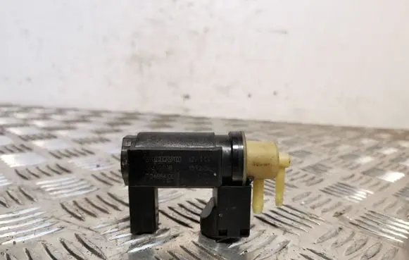 Volvo XC60 Turbo solenoid valve 31339808