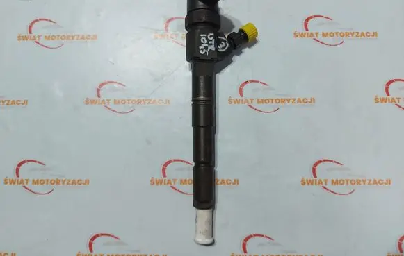 Opel Vectra C Fuel injector 0445110243