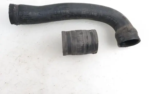 Opel Zafira B Intercooler hose/pipe 