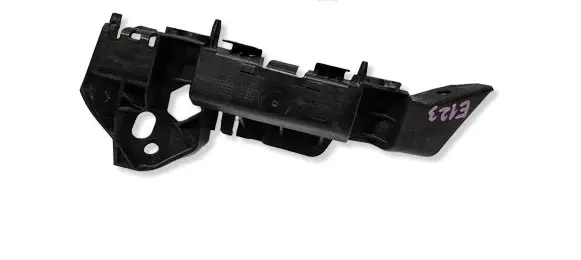 Opel Crossland X Front bumper mounting bracket 13477180