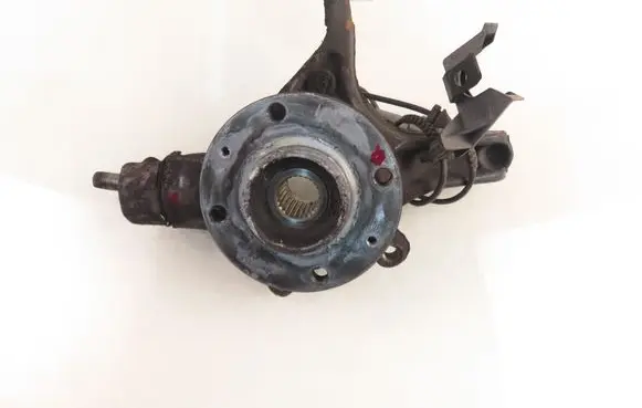 Front wheel hub spindle knuckle