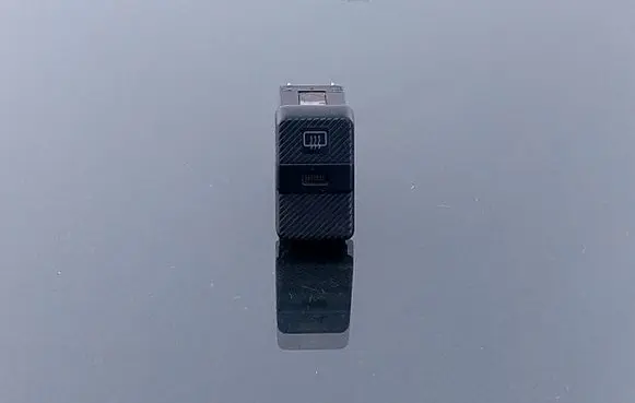 Volkswagen Transporter - Caravelle T4 Windscreen/window heater switch 701959621