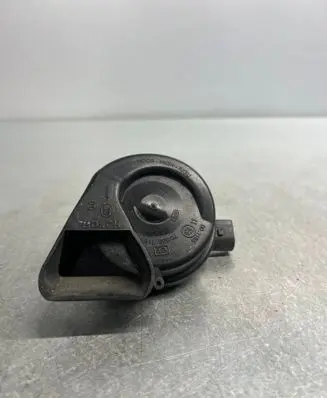 Audi A4 S4 B8 8K Horn signal 8T0951223