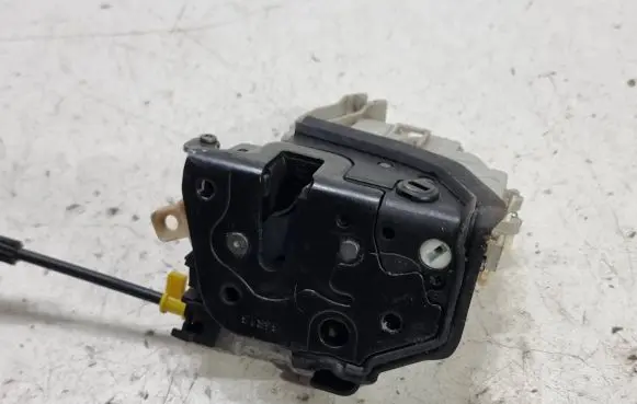 Audi Q5 SQ5 Rear door lock 8K0839016C