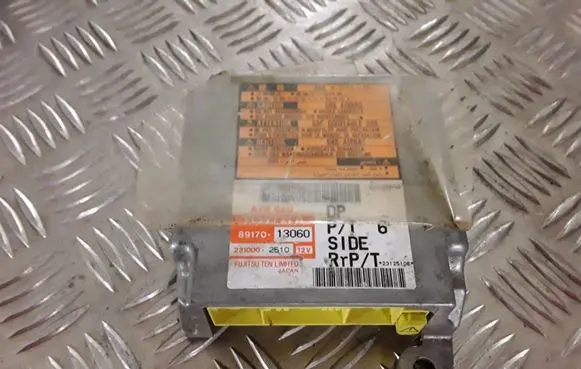Toyota Corolla Verso E121 Airbag control unit/module 8917013060 2310002510