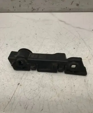 Audi A5 8T 8F Front bumper mounting bracket 8T0807283A 15443