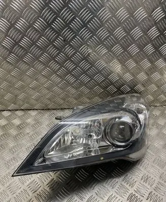 KIA Ceed Headlight/headlamp 921011H