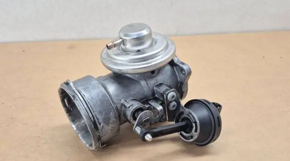 Volkswagen Sharan EGR valve 038131501AA 012507035