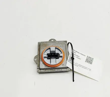 Jeep Grand Cherokee (WK) LED ballast control module L90035854 L90020945