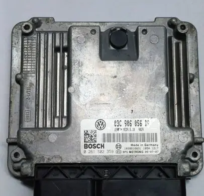 Volkswagen Golf V Engine control unit/module 03C906056DP 0261S02359 MED9510