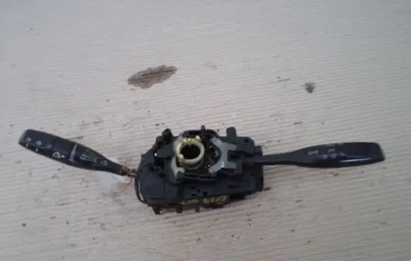KIA Sephia Other switches/knobs/shifts