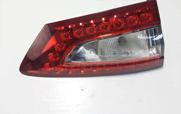 Ford Mondeo MK V Tailgate rear/tail lights DS7313A603GG