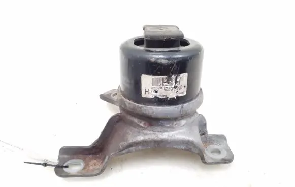 Volvo V70 Engine mount bracket 66926F012DD