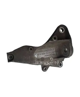 Audi A4 S4 B6 8E 8H Engine mounting bracket 8D0399114AJ