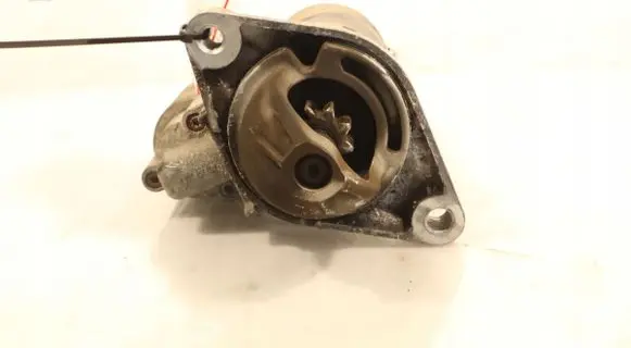 Toyota Auris 150 Starter motor 1005831528