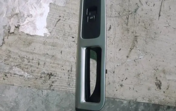Volvo S40 Electric window control switch 8663815 BSW464