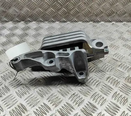 Ford Kuga III Engine mount bracket LX637M121DA