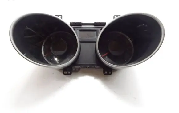 Hyundai ix35 Speedometer (instrument cluster) 940032Y35 1100162350