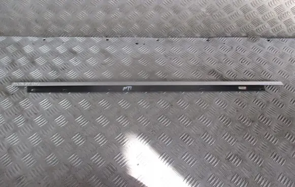 Audi A4 S4 B6 8E 8H Windshield/front glass wiper blade 8EQ853764A