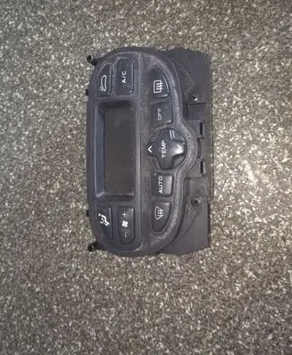 Citroen Xsara Picasso Climate control unit 96514030XT