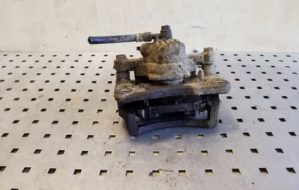 KIA Sorento Rear brake caliper