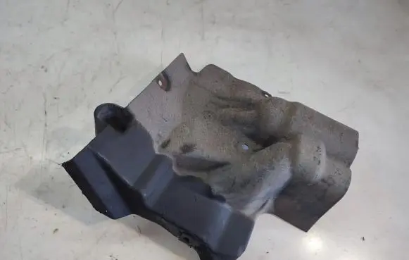 BMW 5 GT F07 Other engine bay part 74850610